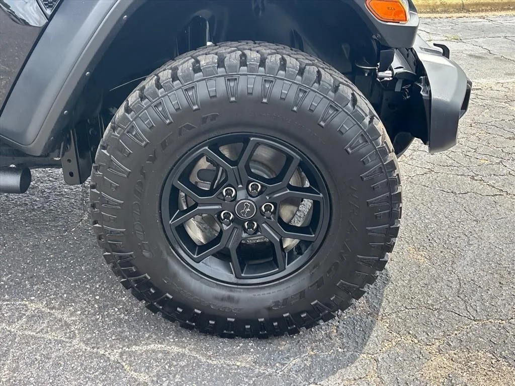 Used 2025 Black Jeep Willys image 10