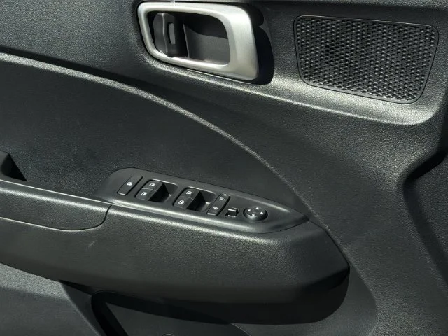 Used 2026 Black Hyundai SEL image 33