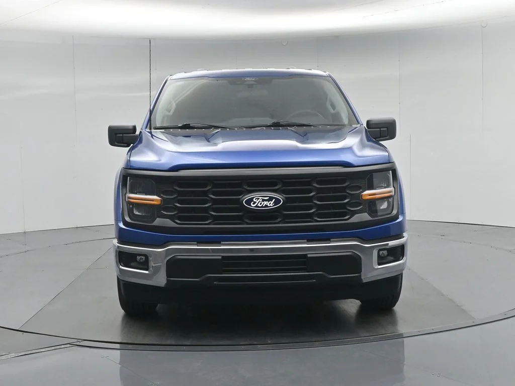 New 2026 Oxford White Ford XLT image 19