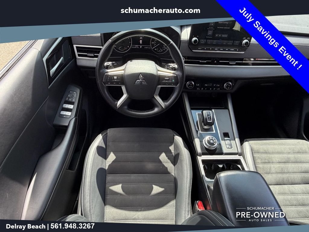 Used 2024  Mitsubishi  image 13