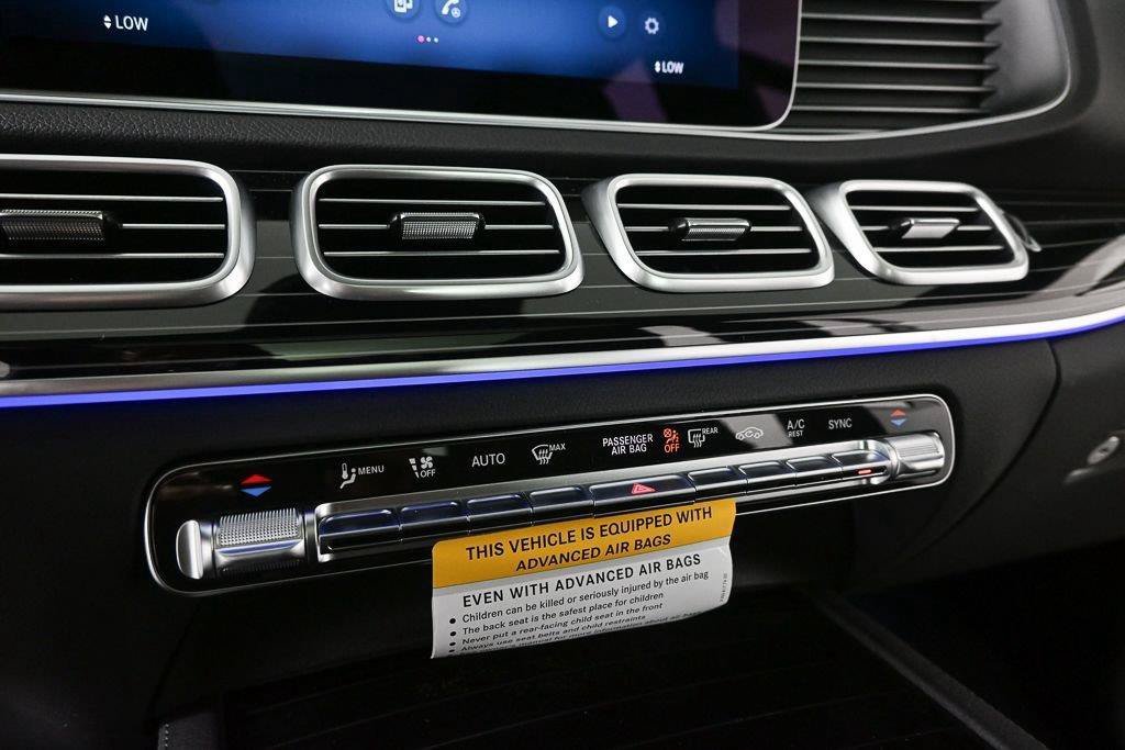 New 2026 MANUFAKTUR Moonlight White Metallic Mercedes-Benz GLE 350 image 54