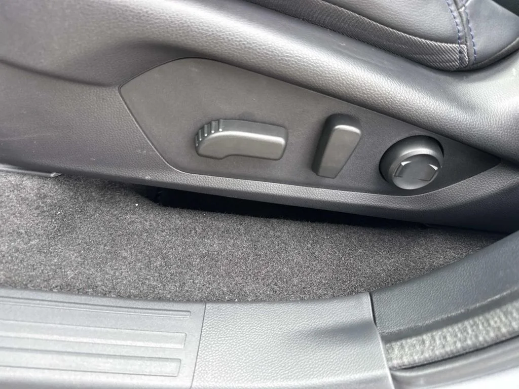 Certified Used 2026 Silver Subaru Limited image 25