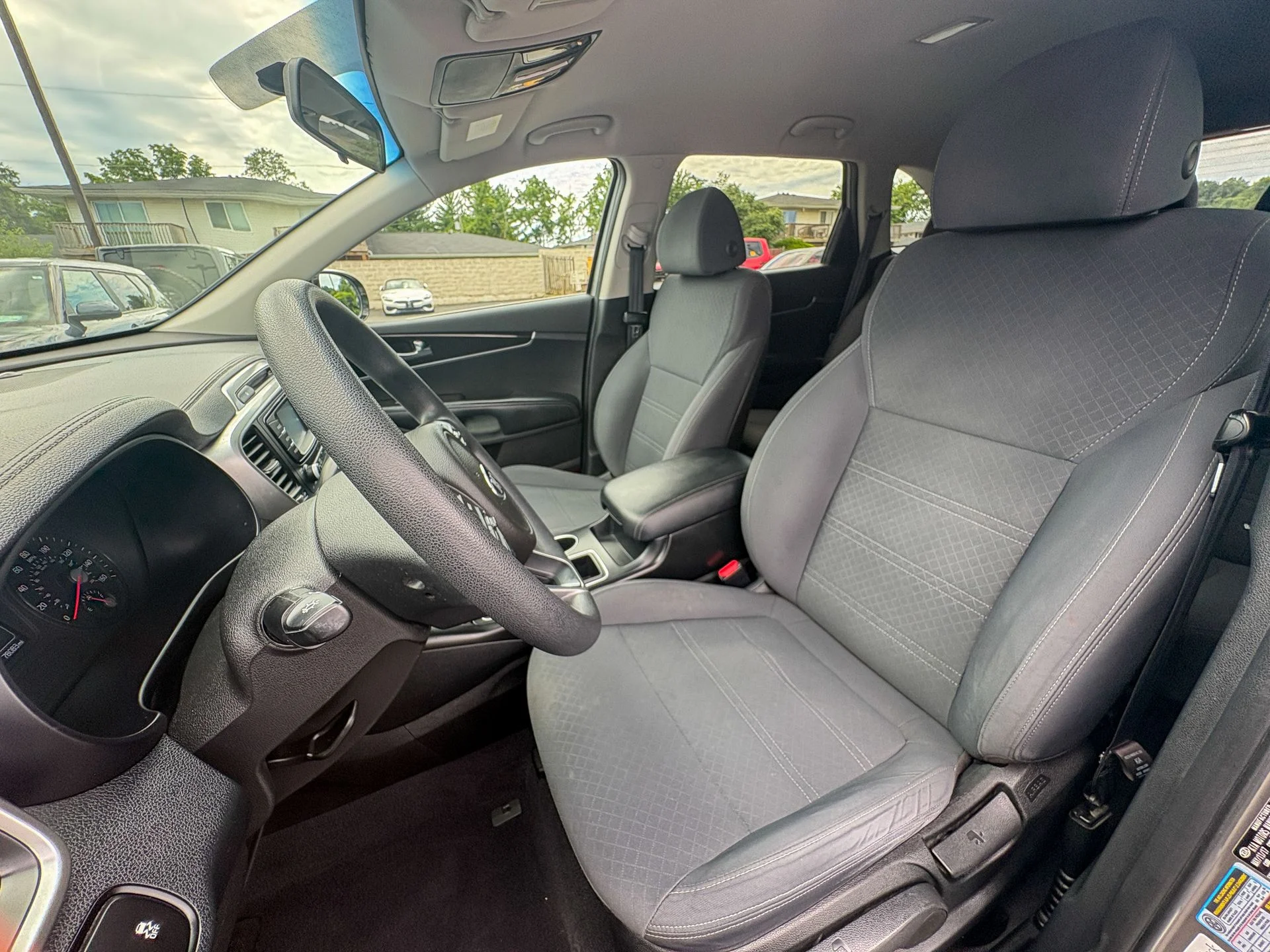 Used 2018 Silver Kia LX image 22