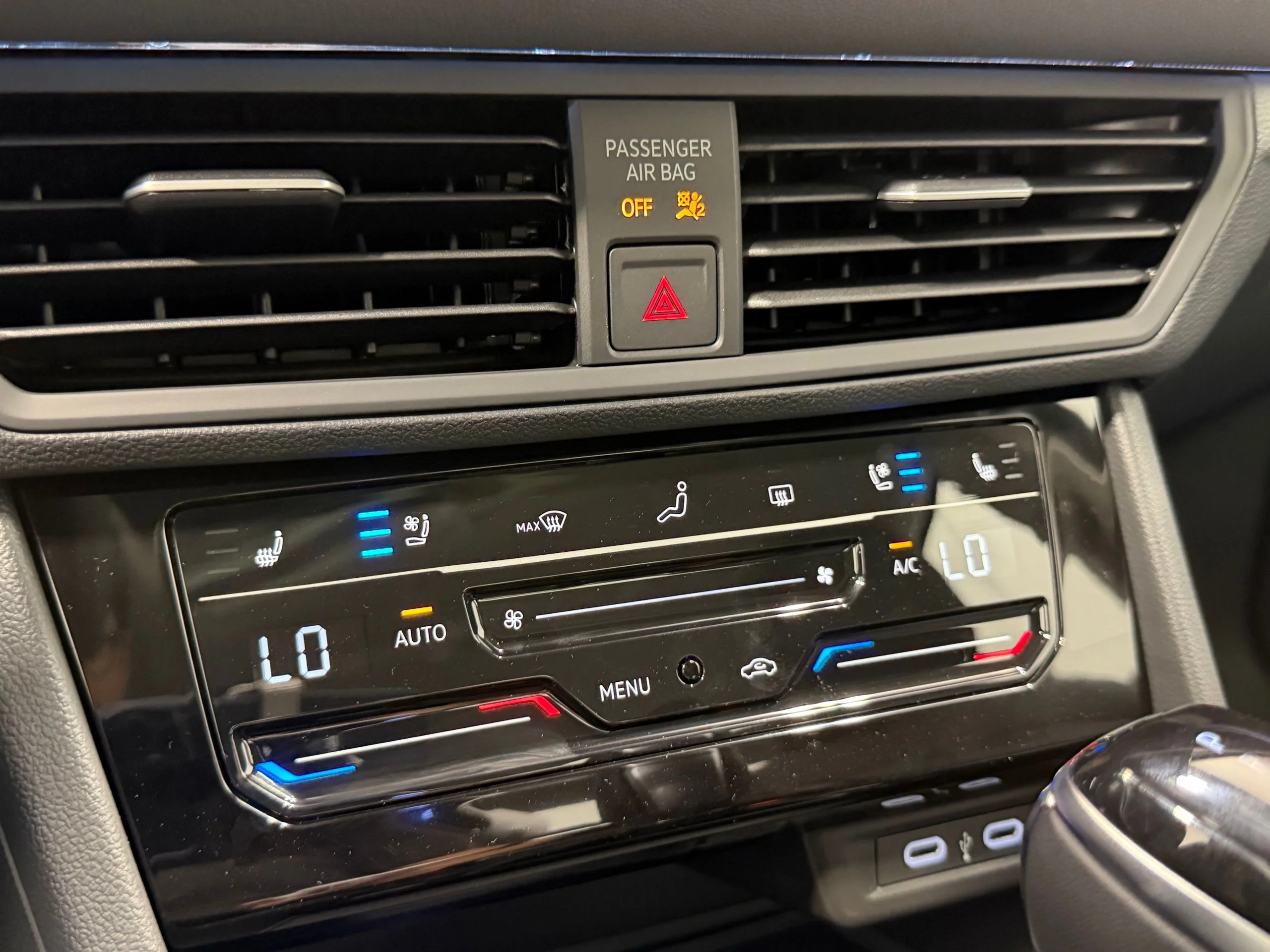 New 2026 Black Volkswagen 1.5T SEL image 47