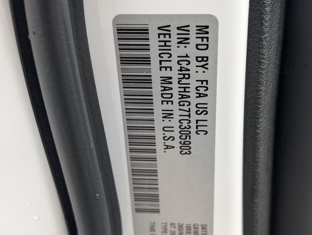 New 2026 Bright White Clearcoat Jeep Laredo image 30
