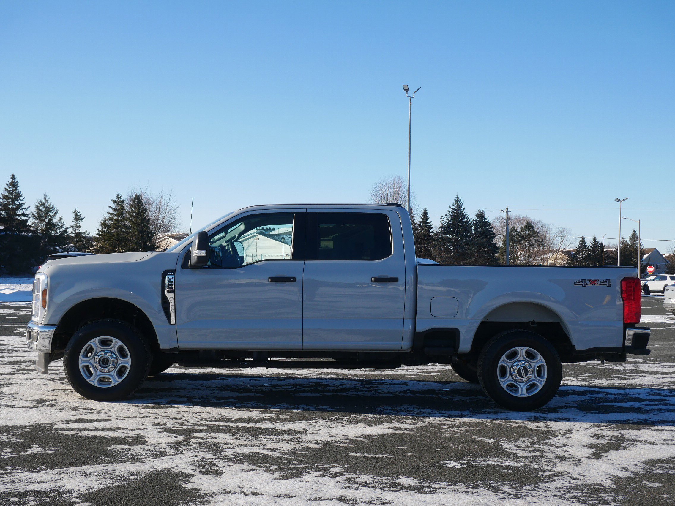 Used 2025 Ford F-250 Super Duty XLT with VIN 1FT7W2BN3SEC56754 for sale in Hastings, Minnesota