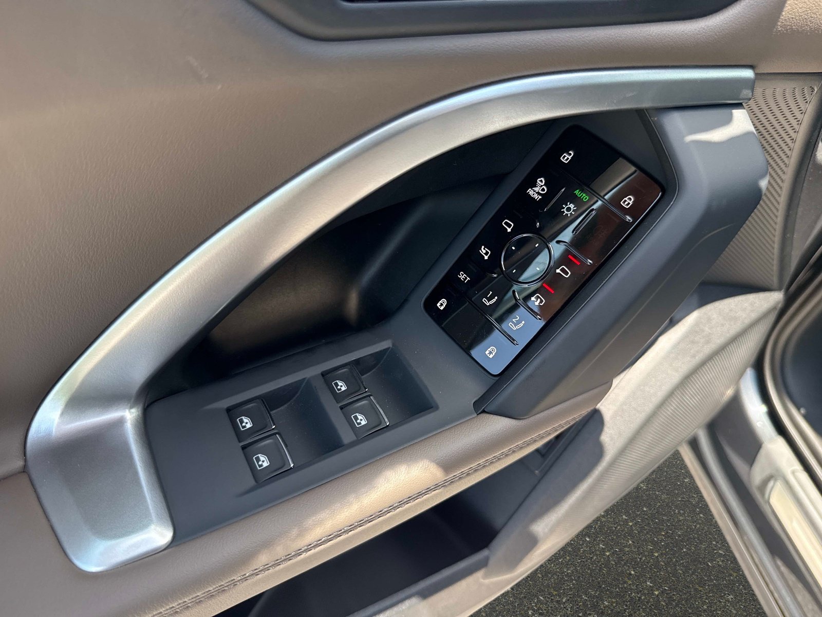 New 2026 Tambora Gray Metallic Audi Premium Plus image 17