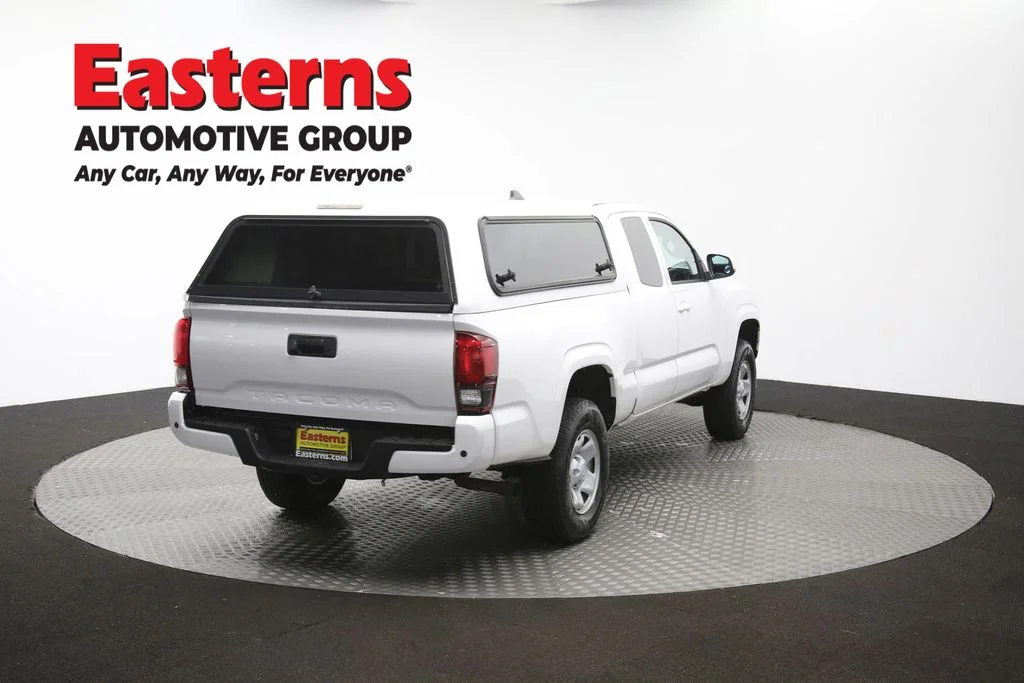 Used 2020 White Toyota SR image 36