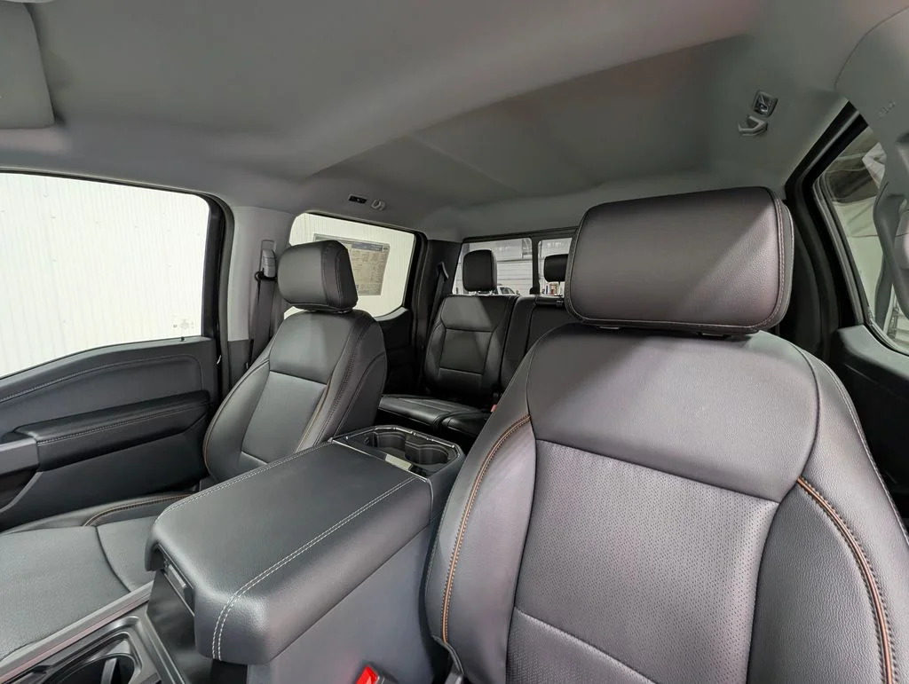 New 2026 Agate Black Metallic Ford F-250® Lariat® image 19