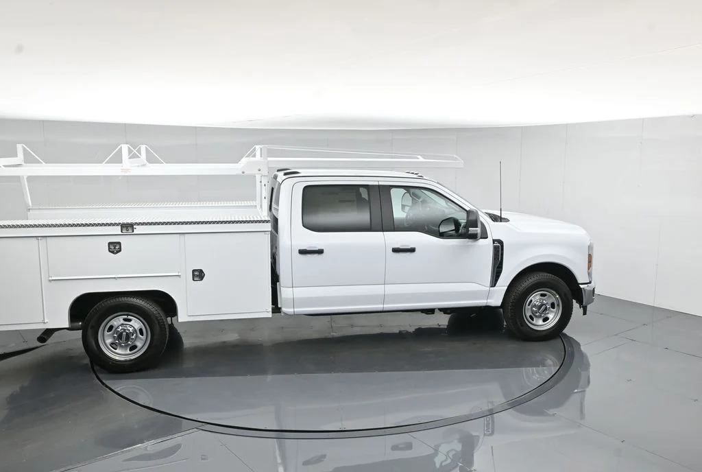 New 2026 White Ford XL image 44