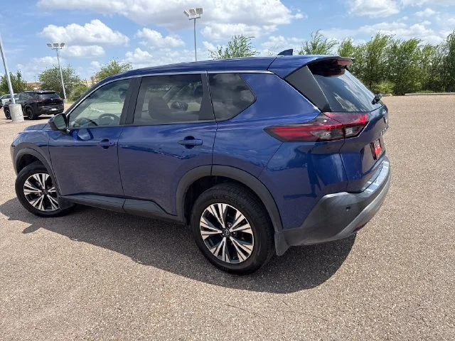 Used 2023 Blue Nissan SV image 5