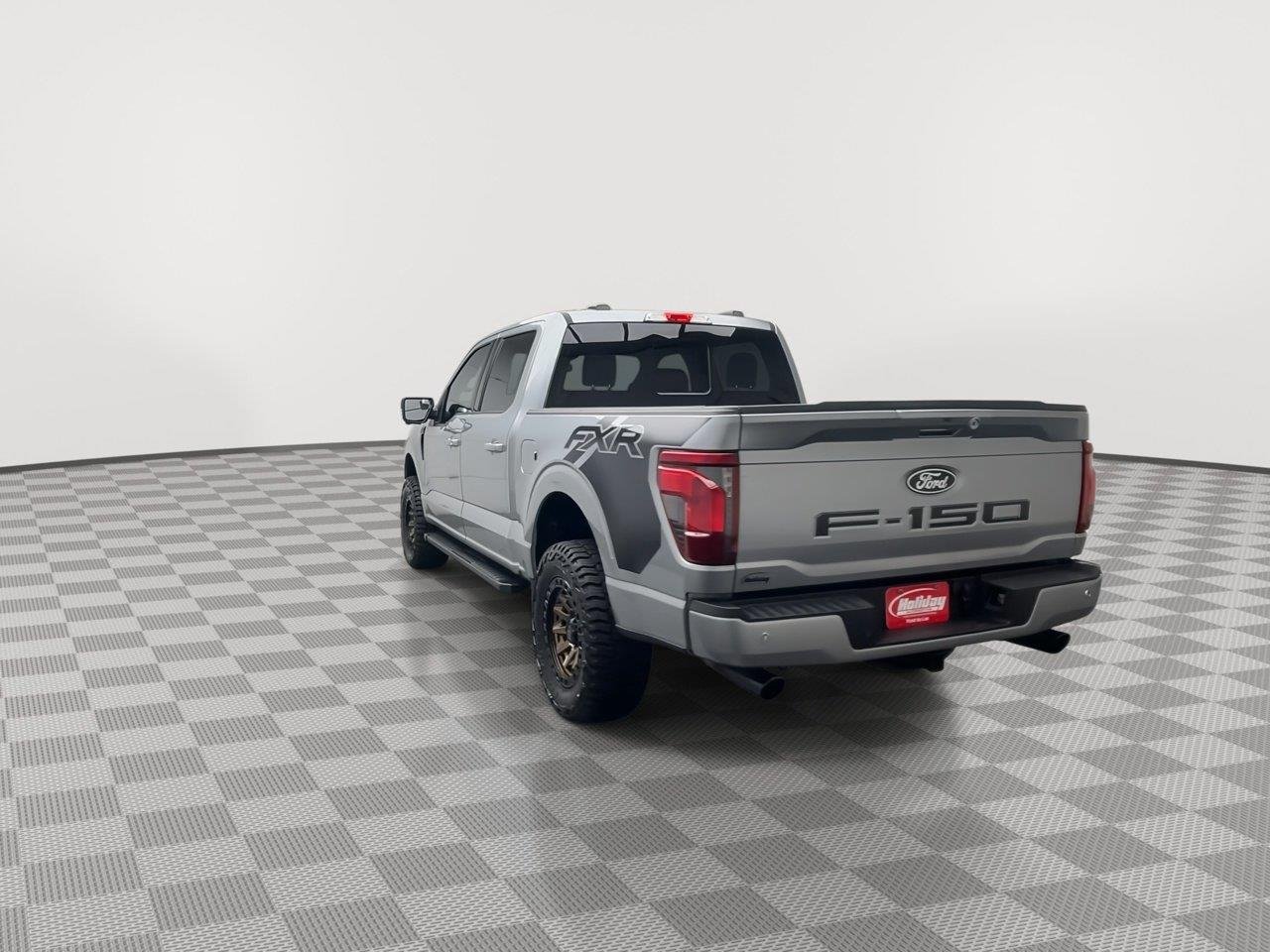 Used 2025 Iconic Silver Ford XLT image 40