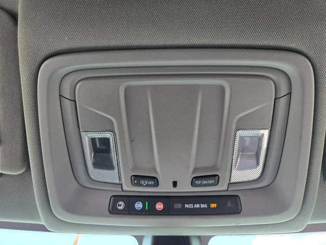 Used 2020 White Chevrolet LT image 26