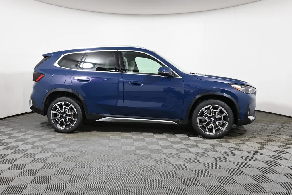 New 2026 Blue BMW xDrive28i image 8