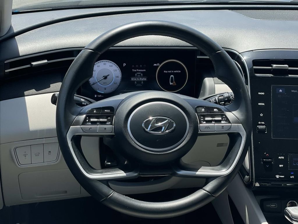 Certified Used 2023 Gray Hyundai SEL image 7