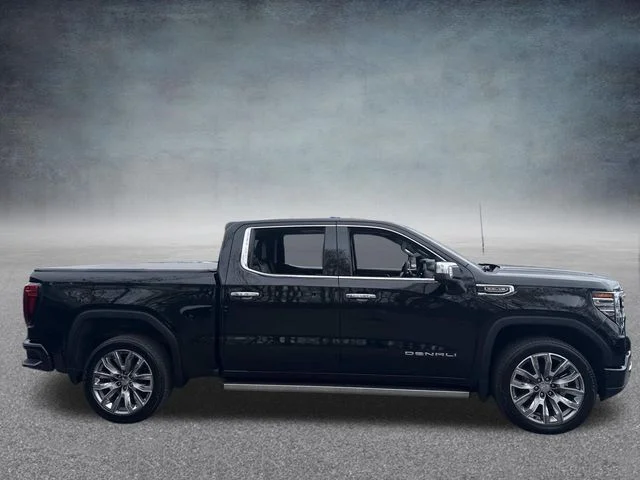 Used 2024 Black GMC Denali image 5