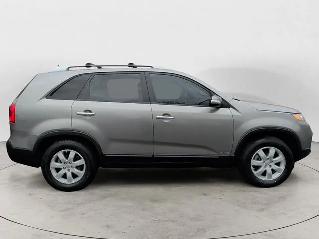 2013 Kia Sorento LX - Photo 6