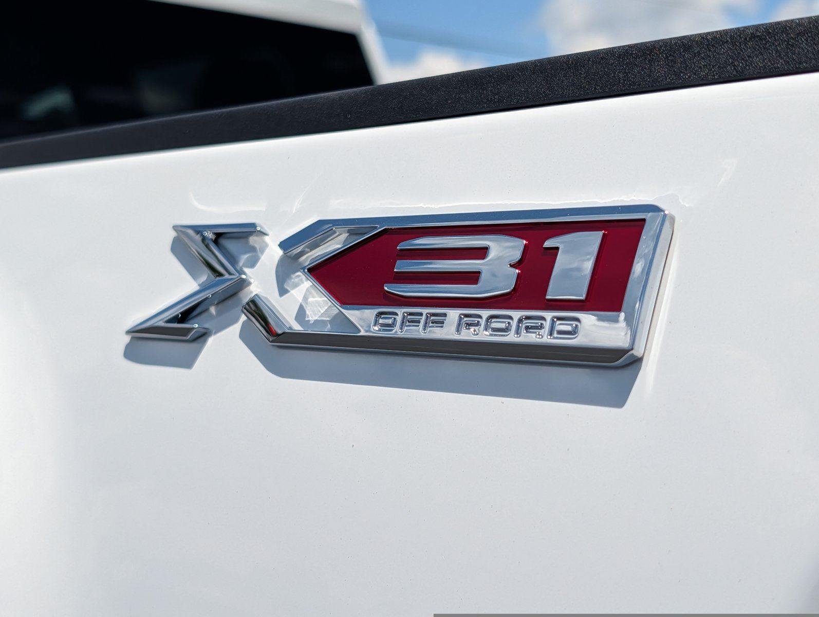 2026 GMC Sierra 2500HD Pro - Photo 34