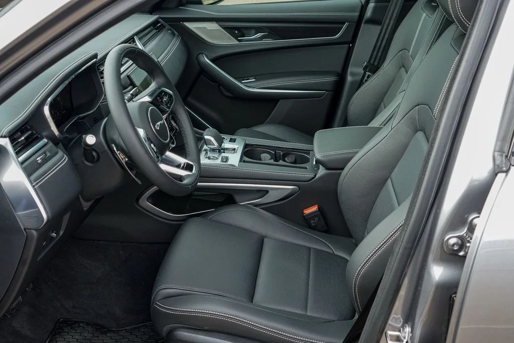 2026 Jaguar F-Pace R-Dynamic S - Photo 14