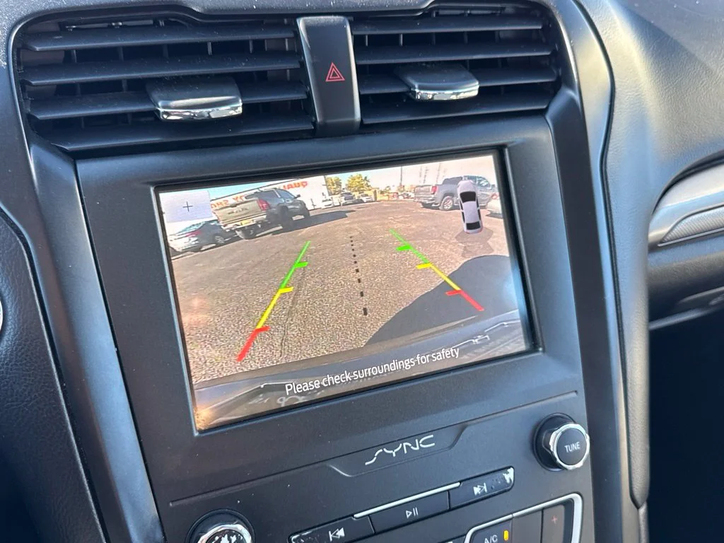 2020 Ford Fusion SE - Photo 27
