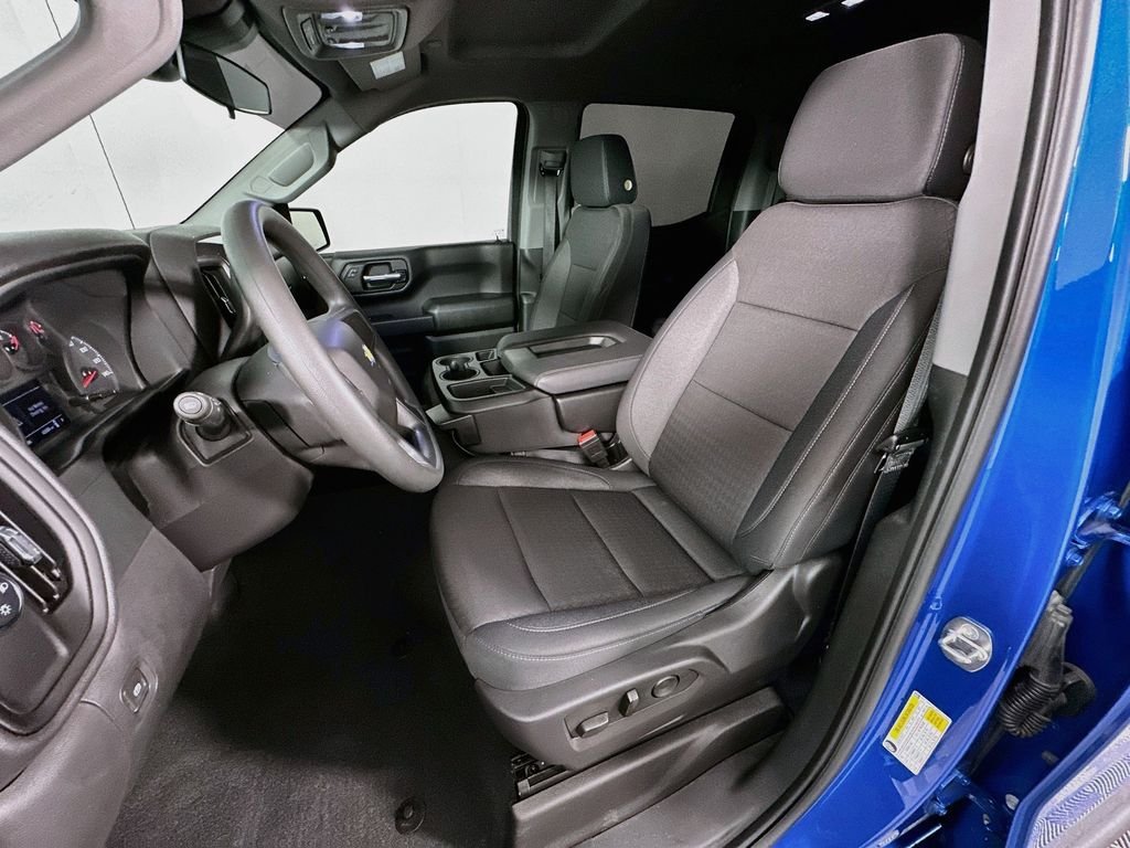 Used 2024 Glacier Blue Metallic Chevrolet Custom image 20