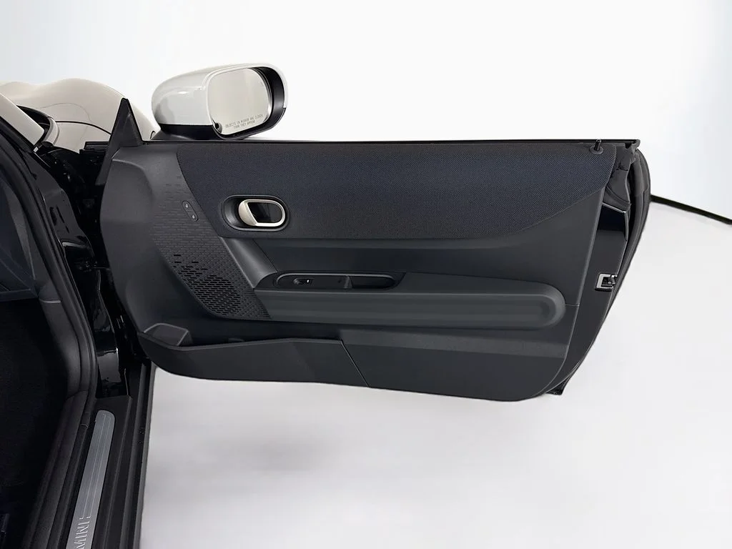 New 2026 Black MINI  image 22