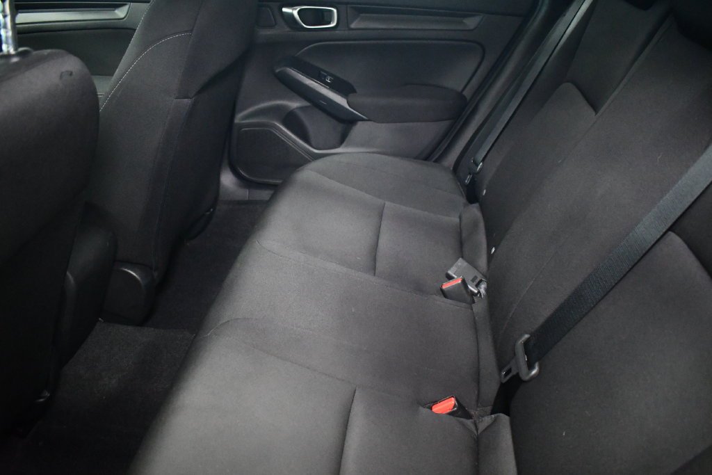 2024 Honda Civic Hatchback LX - Photo 27