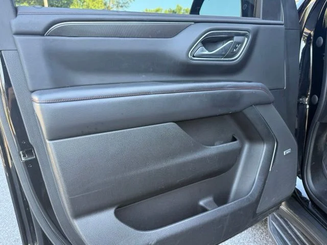 Used 2022 Black Chevrolet RST image 17