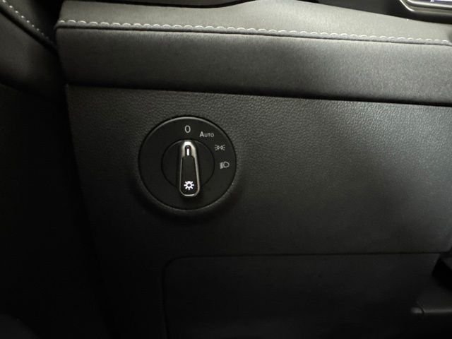 New 2026 Blue Volkswagen 1.5T SE Black image 20