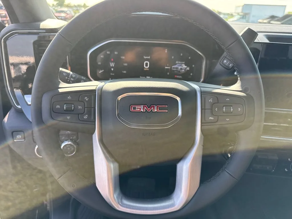 New 2026 Onyx Black GMC Elevation image 20