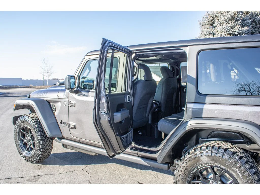 New 2026 Granite Crystal Metallic Clearcoat Jeep Willys image 38