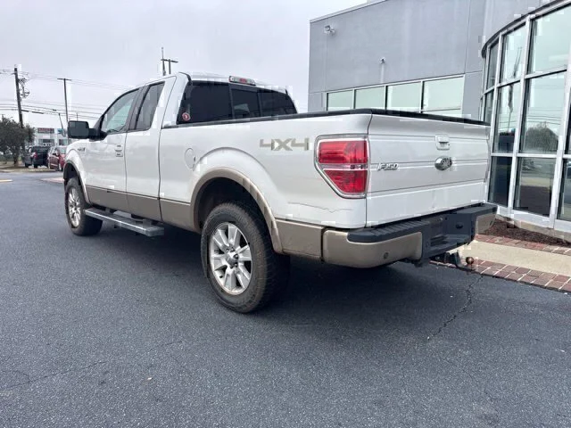 Used 2012 White Ford Lariat image 9