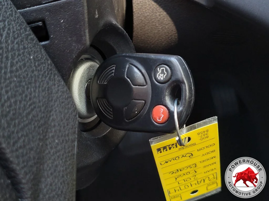 Used 2017 Red Ford SE image 34