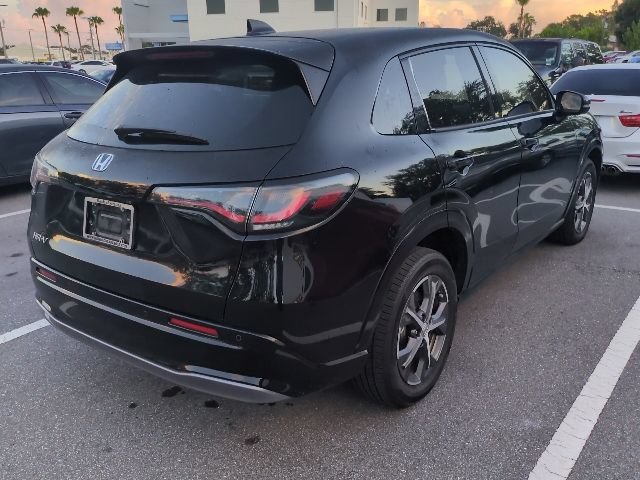 Used 2024 Black Honda EX-L image 2