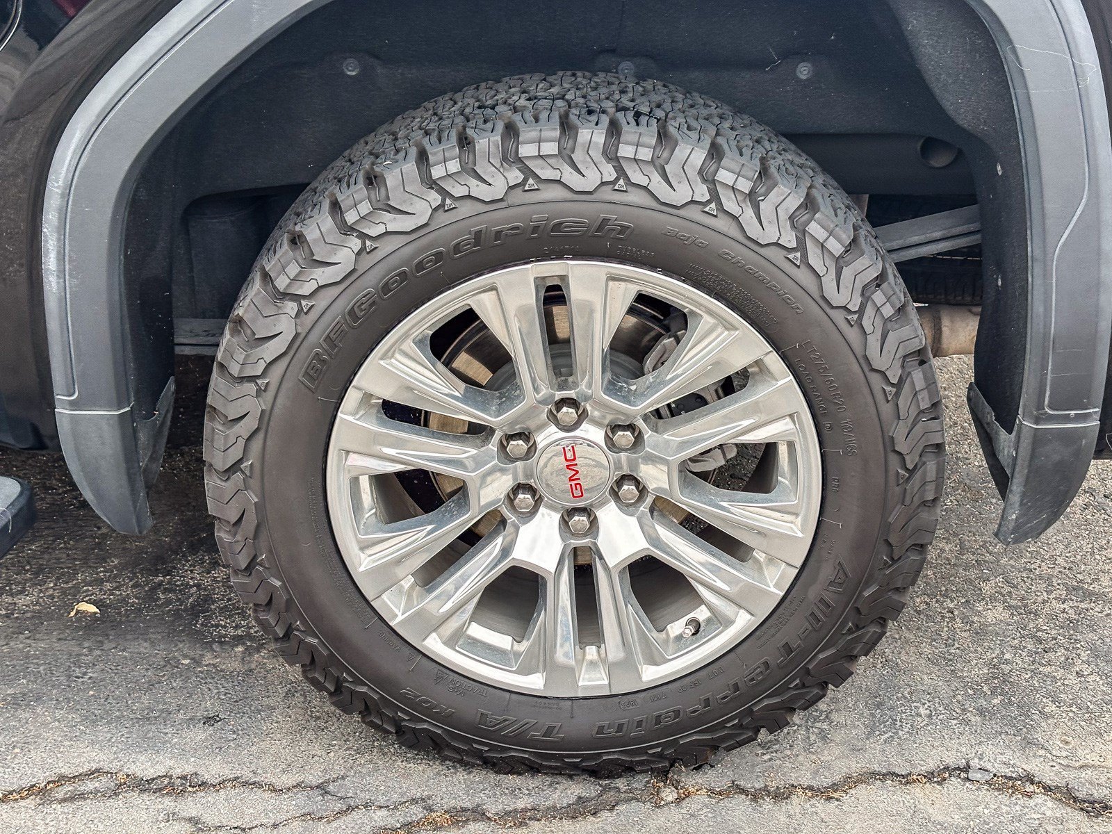 Used 2020 Onyx Black GMC Denali image 11