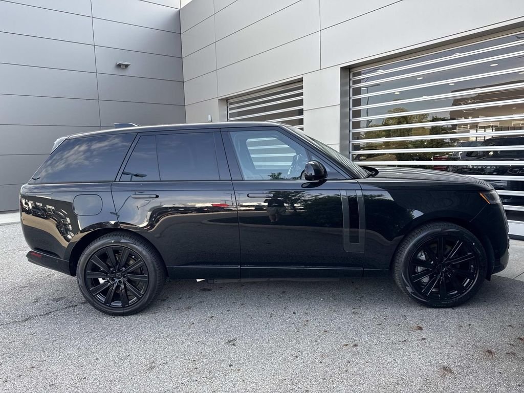 2026 Land Rover Range Rover SE - Photo 9