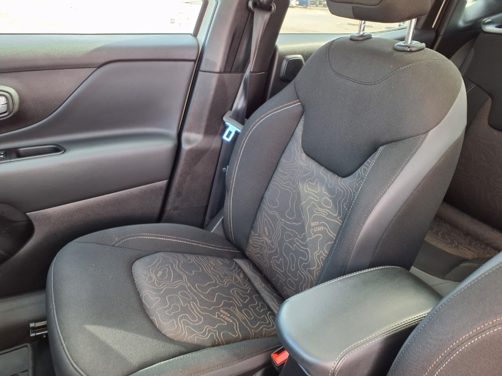 Used 2023 WHITE JEEP  image 20