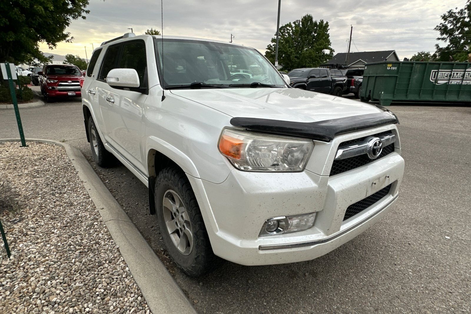 Used 2013 White Toyota SR5 image 2