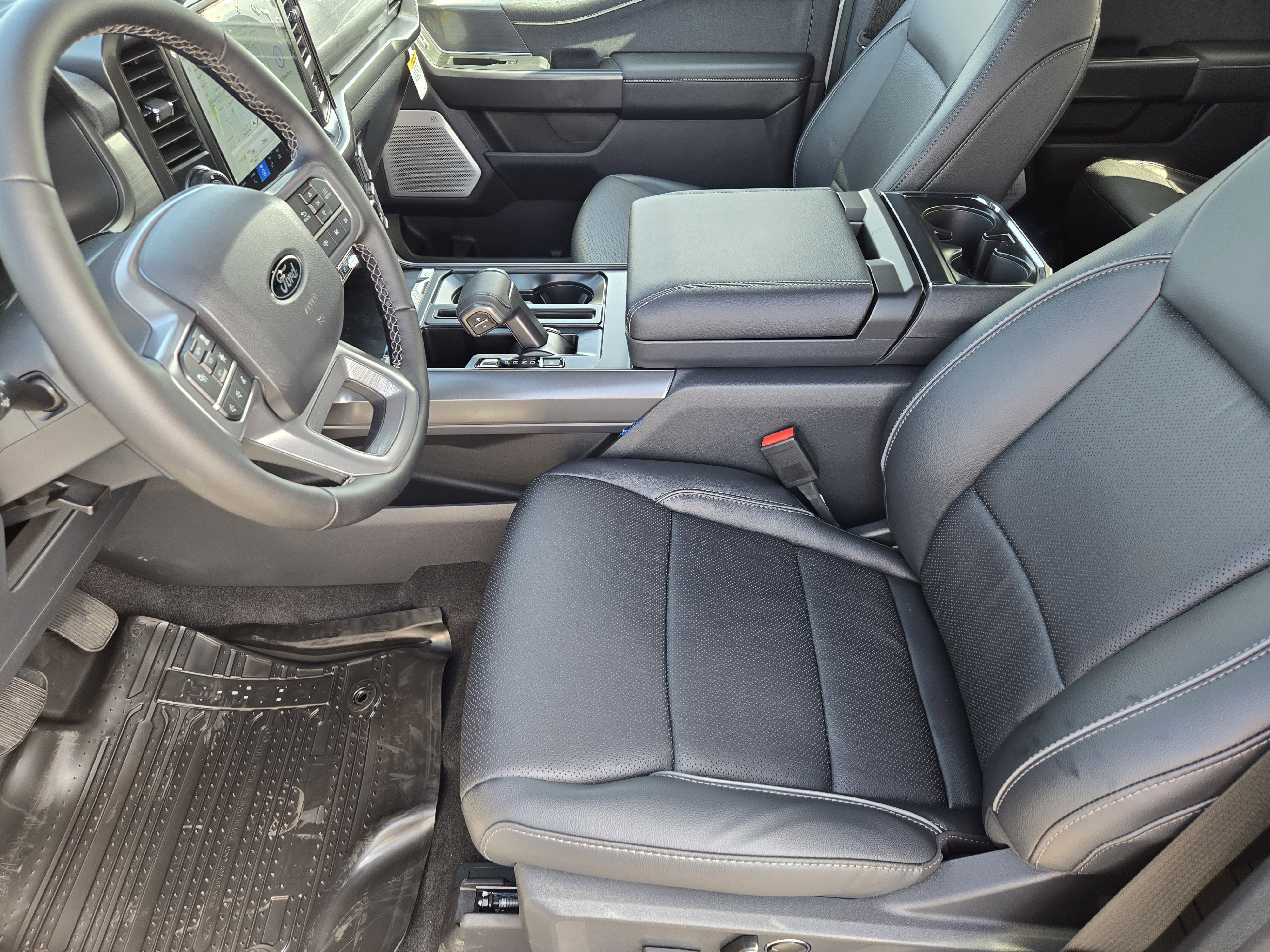 New 2026 Avalanche Ford Lariat image 8