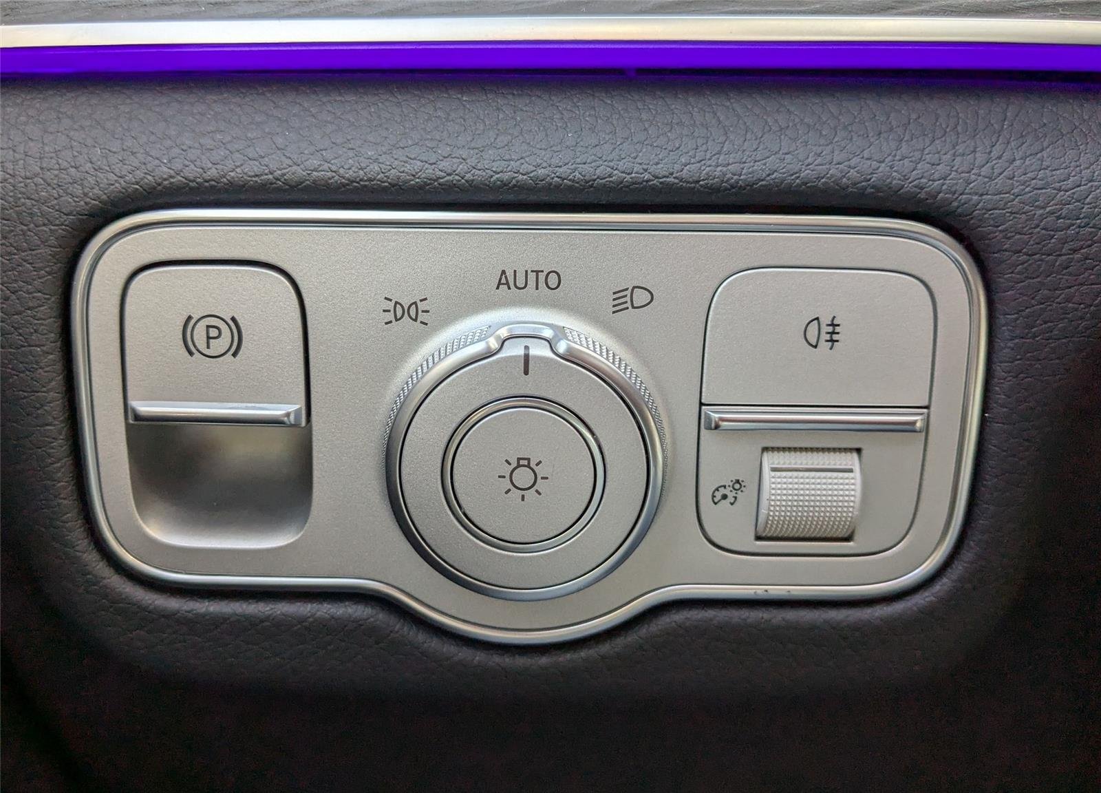 New 2026 Selenite Grey Metallic Mercedes-Benz GLS 450 image 21