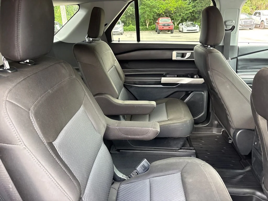 Certified Used 2023 Black Ford XLT image 28