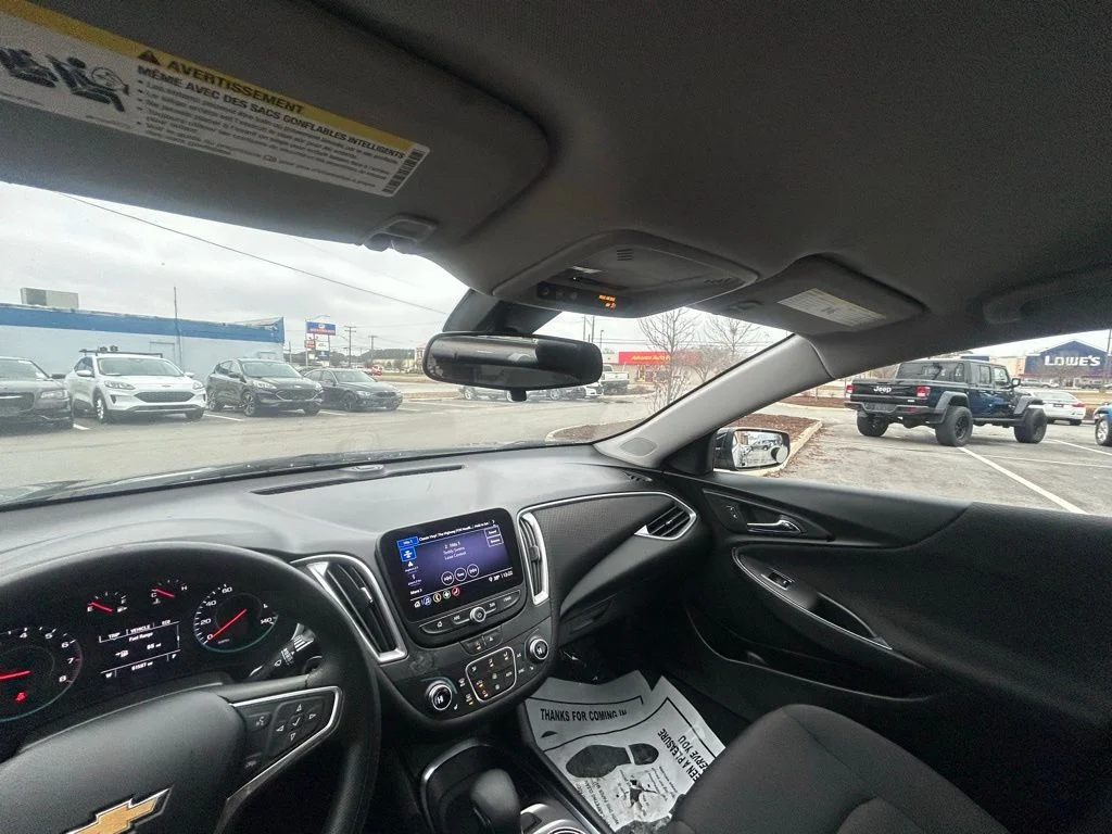 2022 Chevrolet Malibu 1LT - Photo 28