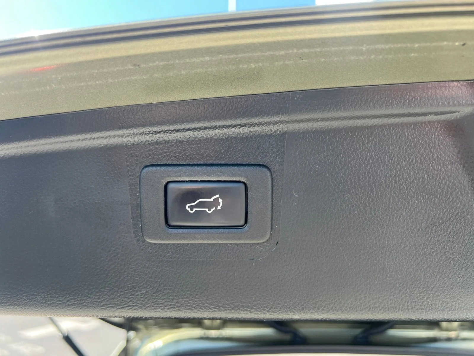 Used 2017 Green Metallic Subaru 3.6R image 14