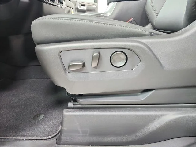 New 2026 Silver GMC SLT image 20