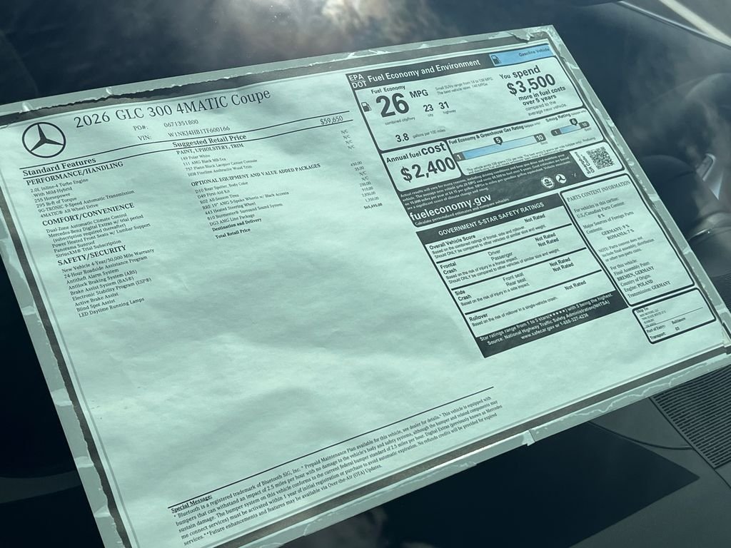 New 2026 Polar White Mercedes-Benz GLC 300 image 37