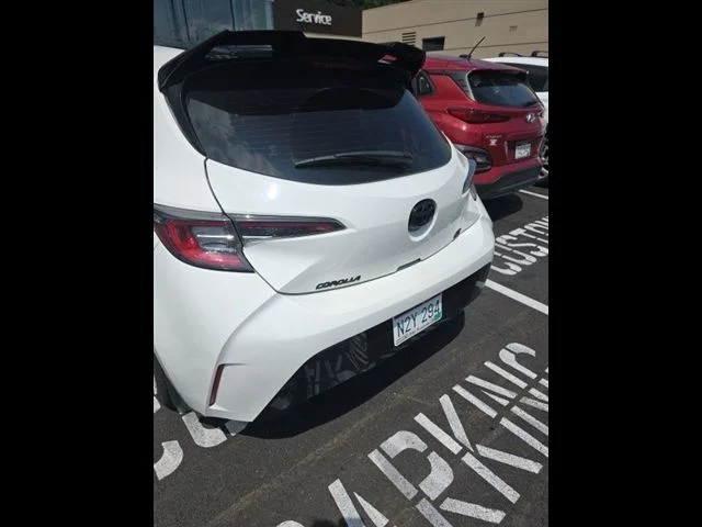 Used 2022 White Toyota SE Nightshade Edition image 19