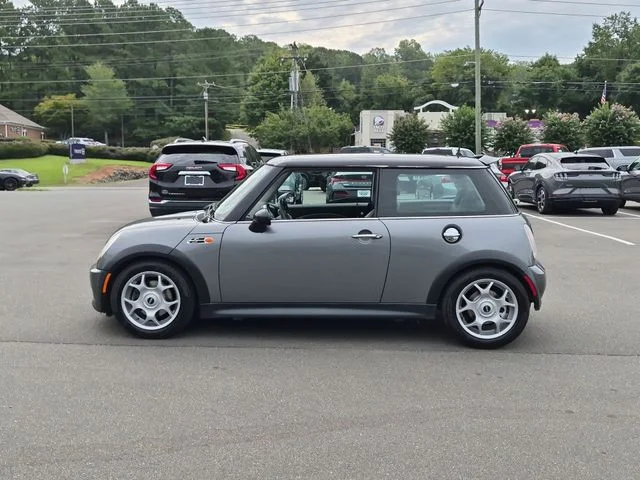 Used 2004  MINI  image 10