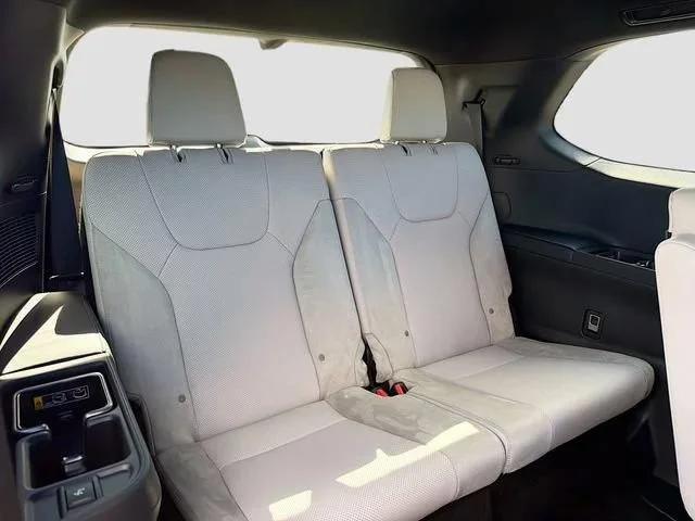 New 2026 Caviar Lexus LUXURY AWD image 29