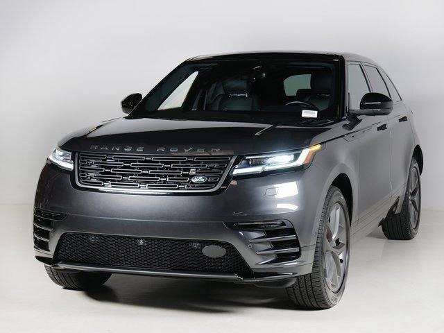Certified Used 2026 Carpathian Gray Premium Metallic Land Rover Dynamic SE image 1