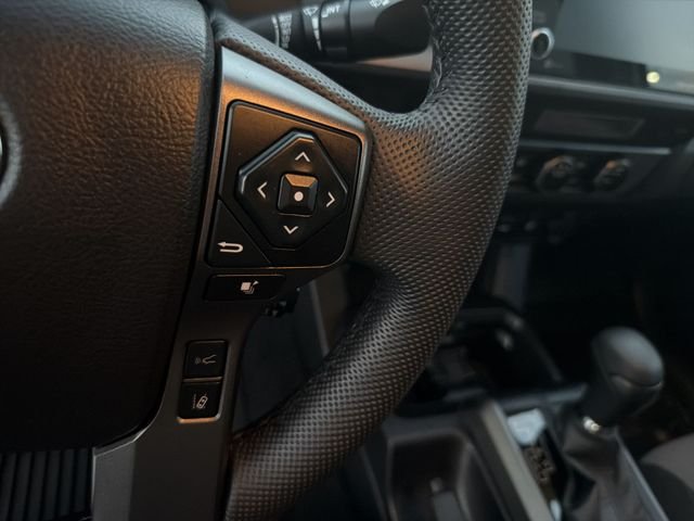 2023 Toyota Tacoma TRD Sport - Photo 18